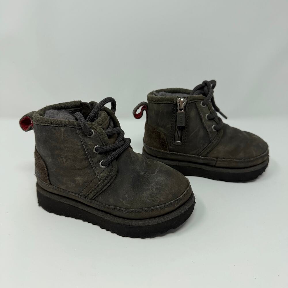 UGG Kids Waterproof Lace Up Boots Black Brown Size 7T